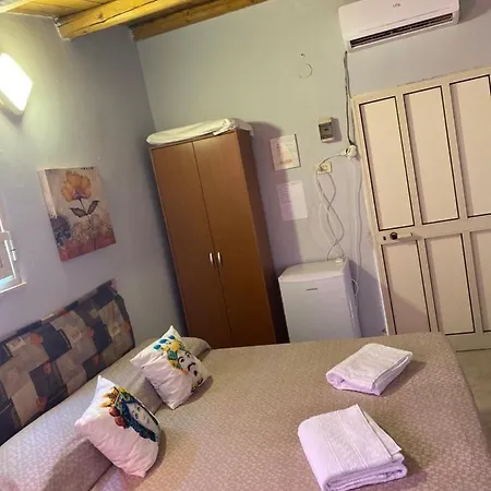 Dependance Le Palme Guest house *